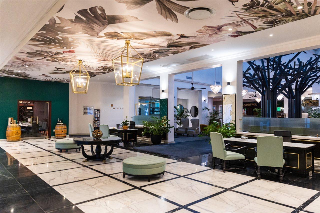 Nh Cape Town The Lord Charles Hotel Exterior photo